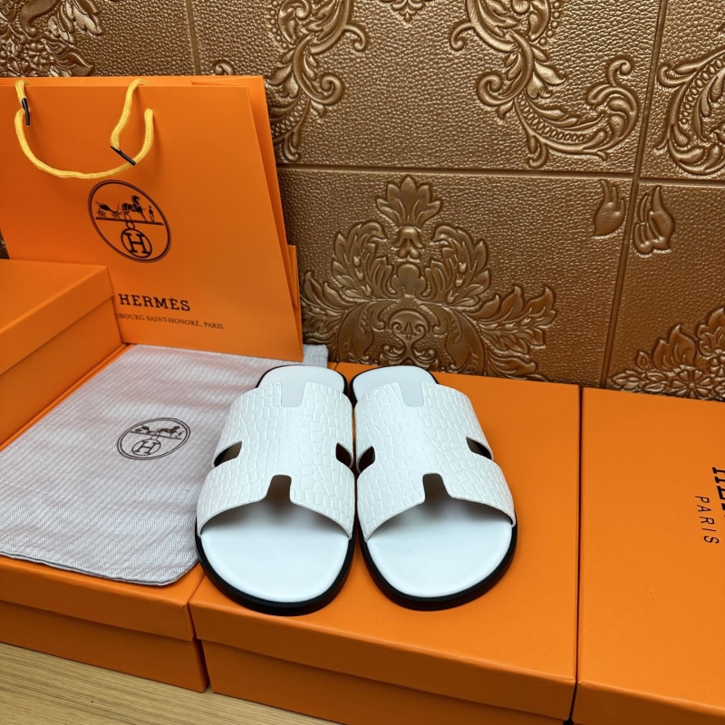 H**mes slippers